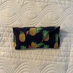 Vera Bradley Pineapple Print Eyeglass Case